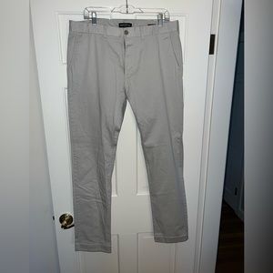 Men’s J. Crew Mercantile Flex Chino Pants